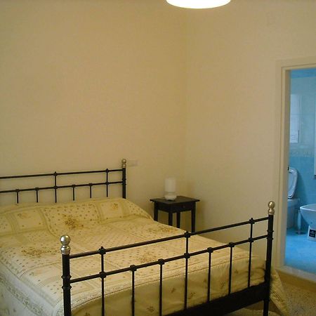 Domus Aurea Bed & Breakfast Naples Luaran gambar