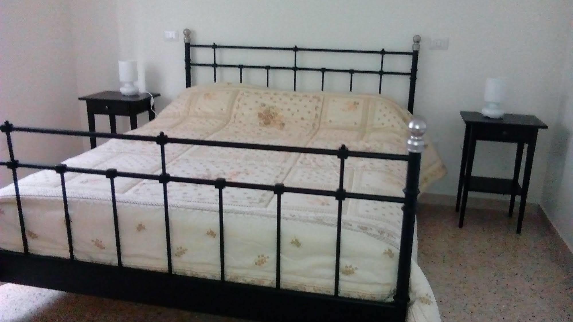 Domus Aurea Bed & Breakfast Naples Luaran gambar