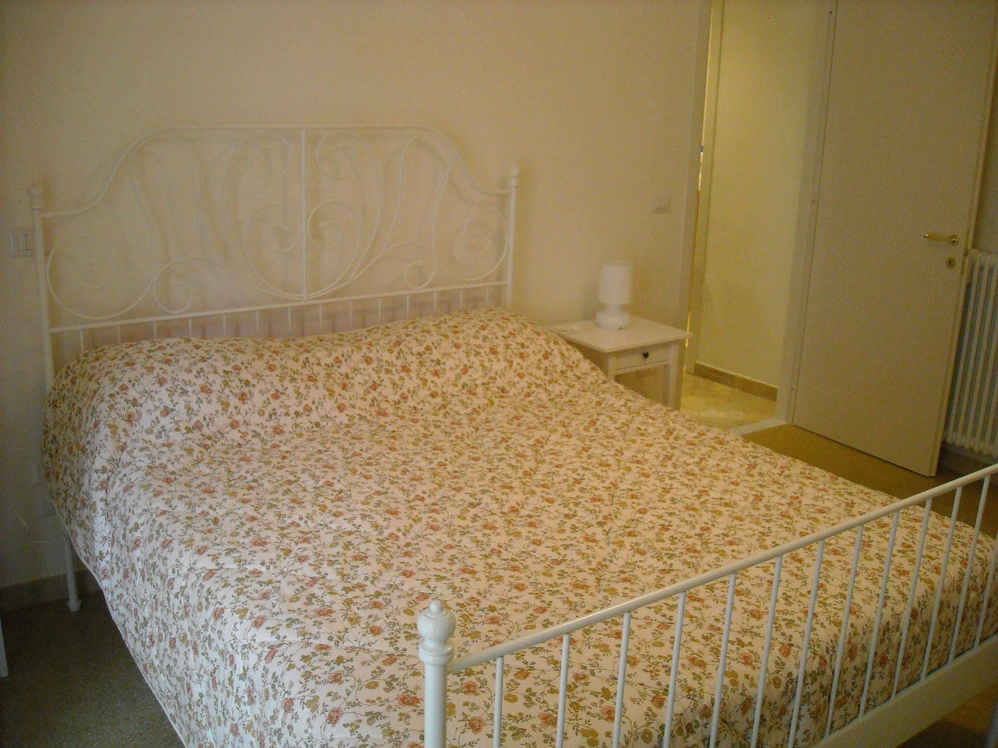 Domus Aurea Bed & Breakfast Naples Luaran gambar